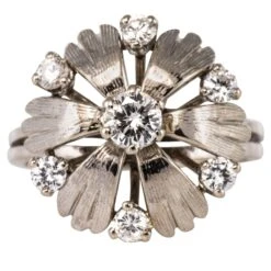 Sarl Baume French 1970s Diamonds 18 Karat White Gold Petals Ring