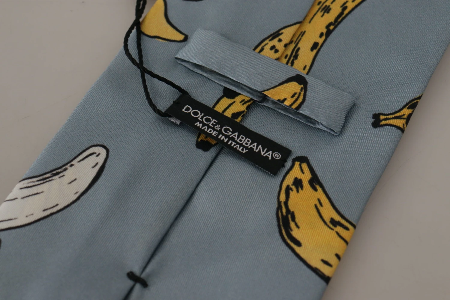 Style Tribute Dolce & Gabbana Men's Blue Yellow Banana Print Necktie Accessory 100%Silk Tie 5 Style Tribute Dolce & Gabbana Men's Blue Yellow Banana Print Necktie Accessory 100%Silk Tie - Image 3