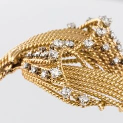 Sarl Baume French 1950s Diamonds Platinum 18 Karat Yellow Gold Thread Bracelet 26 Sarl Baume French 1950s Diamonds Platinum 18 Karat Yellow Gold Thread Bracelet -Best Jewelry Store 19 623 9 master