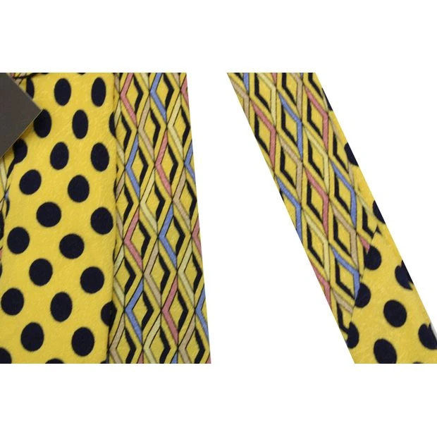 Style Tribute GIANNI VERSACE Yellow Print Contrast Vintage Tie 4 Style Tribute GIANNI VERSACE Yellow Print Contrast Vintage Tie - Image 2
