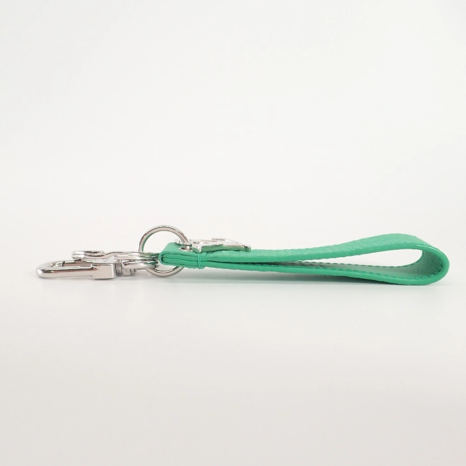 ELADY LOUIS VUITTON M00851 Dragonne LV Monogram Keychain Green Silver Men's 6 ELADY LOUIS VUITTON M00851 Dragonne LV Monogram Keychain Green Silver Men's - Image 4