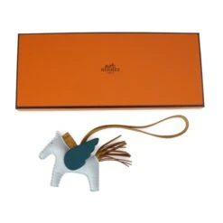 ELADY HERMES Rodeo PM Pegasus Charm Other Fashion Goods Anumiro Blue Brum Sesame Vert Bosphore Bag -Best Jewelry Store 2000 39e79c67 a923 4109 8df1 b2db4dedb870