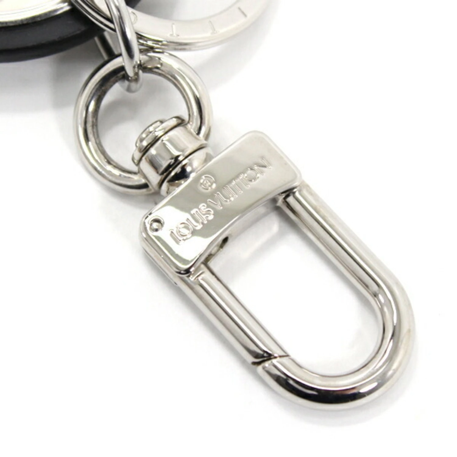 ELADY LOUIS VUITTON Keychain LV Circle Key Ring Bag Charm Black Silver Accent Men's M67362 Leather Engraved M85034 Fashion KM2663-r 5 ELADY LOUIS VUITTON Keychain LV Circle Key Ring Bag Charm Black Silver Accent Men's M67362 Leather Engraved M85034 Fashion KM2663-r - Image 3