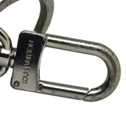 ELADY LOUIS VUITTON LV Cloche Cle Keychain Key Ring M68020 Black Silver Leather Metal Men's 9 ELADY LOUIS VUITTON LV Cloche Cle Keychain Key Ring M68020 Black Silver Leather Metal Men's -Best Jewelry Store 2000 76c3d525 3c3d 4799 afec e04de4f9e04c