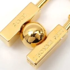 ELADY HERMES Padlock Charm Gold GP Bag In Search Of The Unknown Beauty Earth A La Decouverte De Beaute Du Monde Women's Men's Unisex -Best Jewelry Store 2000 9dcb8941 d2e0 45de 920a 469ad2ca3b4b