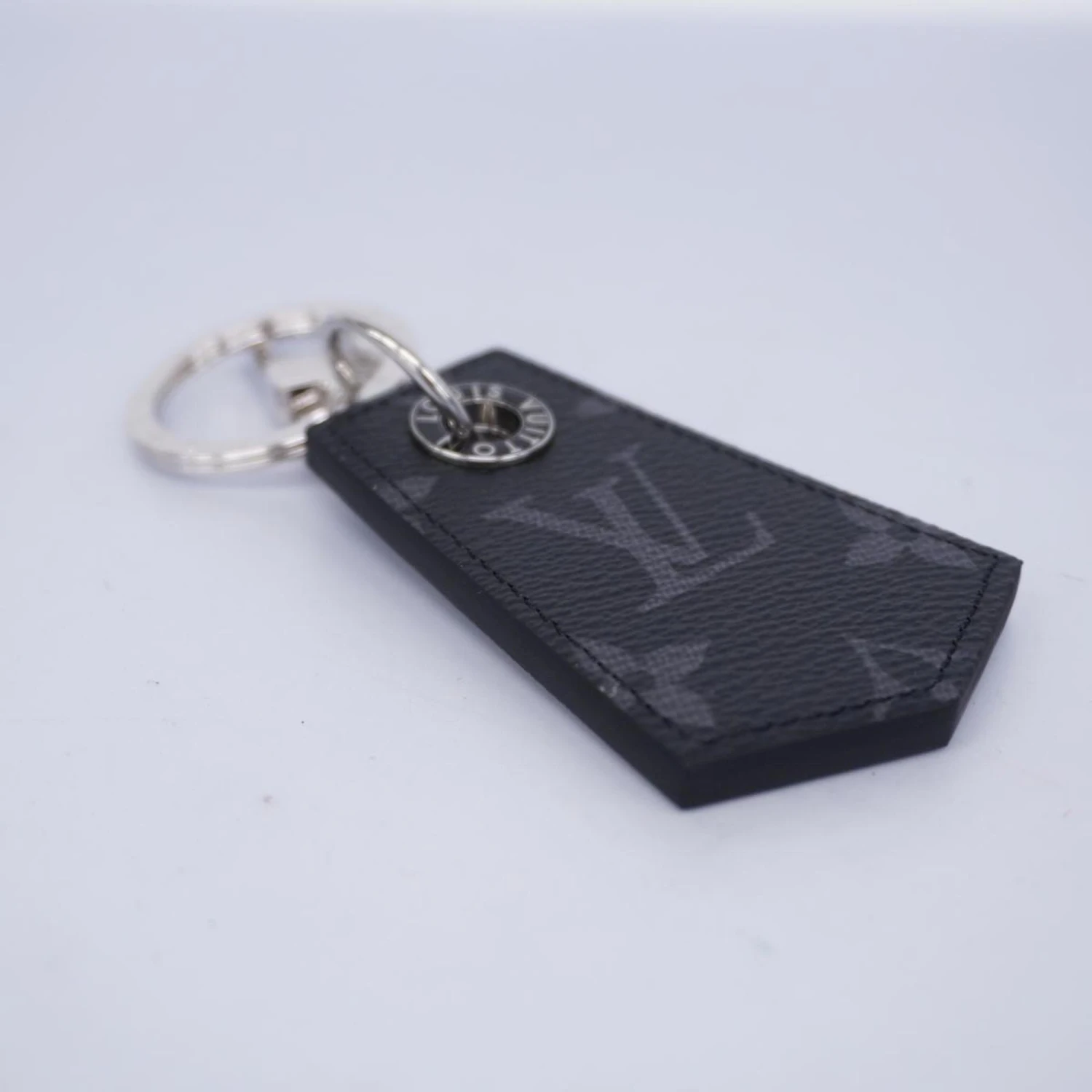 ELADY LOUIS VUITTON Keychain Monogram Eclipse Anchape MP1795 Black Grey Men's 4 ELADY LOUIS VUITTON Keychain Monogram Eclipse Anchape MP1795 Black Grey Men's - Image 2