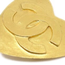 AMORE Vintage CHANEL Heart Brooch Gold 95P 83908 12 AMORE Vintage CHANEL Heart Brooch Gold 95P 83908 -Best Jewelry Store 20210914 83908 s 03