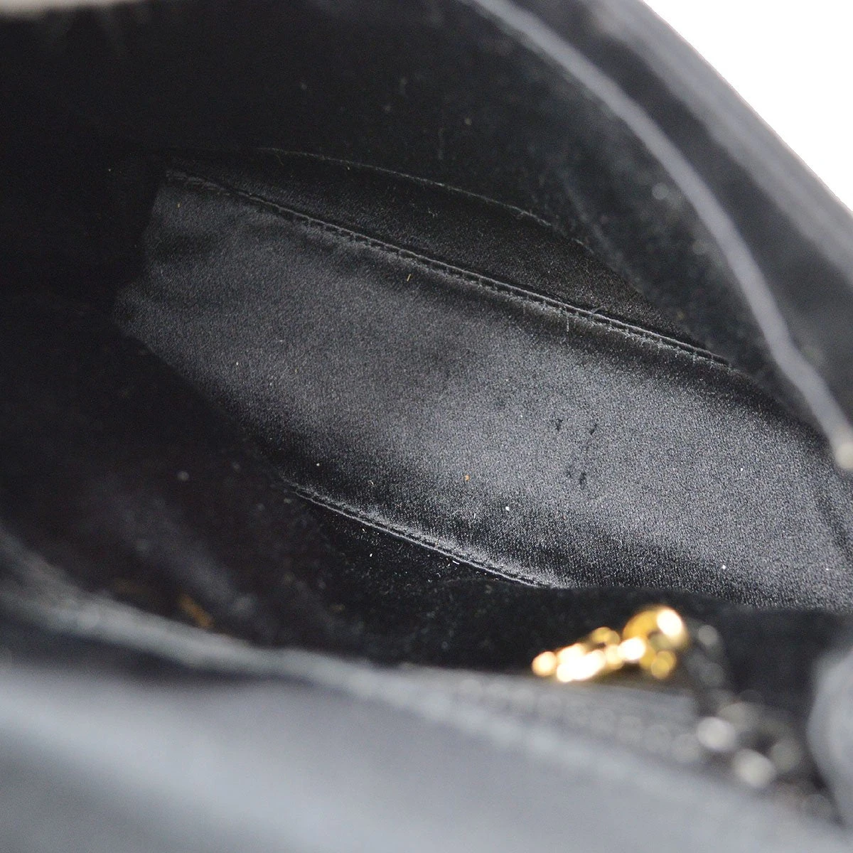 AMORE Vintage CHANEL 1998 Black Satin Beaded Trimmed Flap Bag 21211 12 AMORE Vintage CHANEL 1998 Black Satin Beaded Trimmed Flap Bag 21211 - Image 10