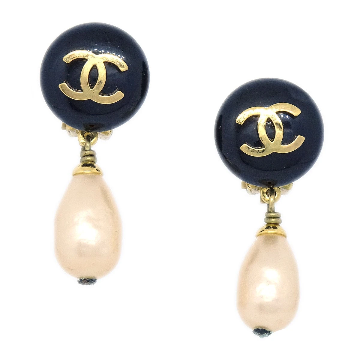 AMORE Vintage CHANEL 1994 Teardrop Pearl CC Dangle Earrings 10187 7 AMORE Vintage CHANEL 1994 Teardrop Pearl CC Dangle Earrings 10187 - Image 5