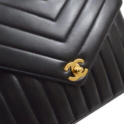 AMORE Vintage CHANEL 1991-1994 Black Lambskin Chevron Letter Flap Small 52099 -Best Jewelry Store 20220225 52099 s 04