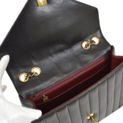 AMORE Vintage CHANEL 1991-1994 Black Lambskin Chevron Letter Flap Small 52099 -Best Jewelry Store 20220225 52099 s 06 76bc3083 c6c4 4b46 9a66 92f0c1c491b7