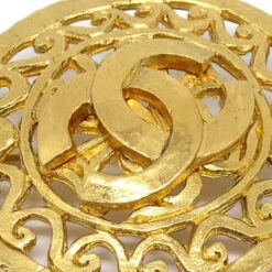 AMORE Vintage CHANEL Medallion Brooch Pin Gold 95A 13131 16 AMORE Vintage CHANEL Medallion Brooch Pin Gold 95A 13131 -Best Jewelry Store 20220310 13131 03 86318b9f 84ae 4f45 9e48 88abeb9df022