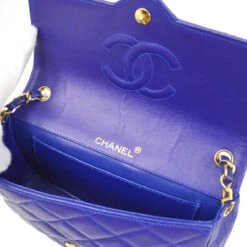 AMORE Vintage CHANEL 1989-1991 Blue Lambskin Pointed Flap Bag 05982 29 AMORE Vintage CHANEL 1989-1991 Blue Lambskin Pointed Flap Bag 05982 -Best Jewelry Store 20220401 05982 s 07