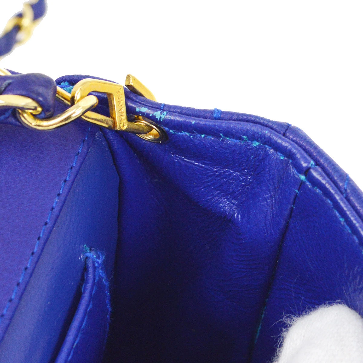 AMORE Vintage CHANEL 1989-1991 Blue Lambskin Pointed Flap Bag 05982 13 AMORE Vintage CHANEL 1989-1991 Blue Lambskin Pointed Flap Bag 05982 - Image 11