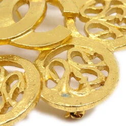 AMORE Vintage CHANEL 1995 Fretwork Paisley Brooch Gold 73726 12 AMORE Vintage CHANEL 1995 Fretwork Paisley Brooch Gold 73726 -Best Jewelry Store 20220620 73726 03 b96eb41c e687 44f5 9049 b74486782ff3