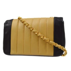 AMORE Vintage CHANEL 1991-1994 Beige Lambskin Vertical Border Flap Mini 23017 33 AMORE Vintage CHANEL 1991-1994 Beige Lambskin Vertical Border Flap Mini 23017 -Best Jewelry Store 20220630 23017 02 b98525f9 8983 45c7 ac19 429ff935a9f8