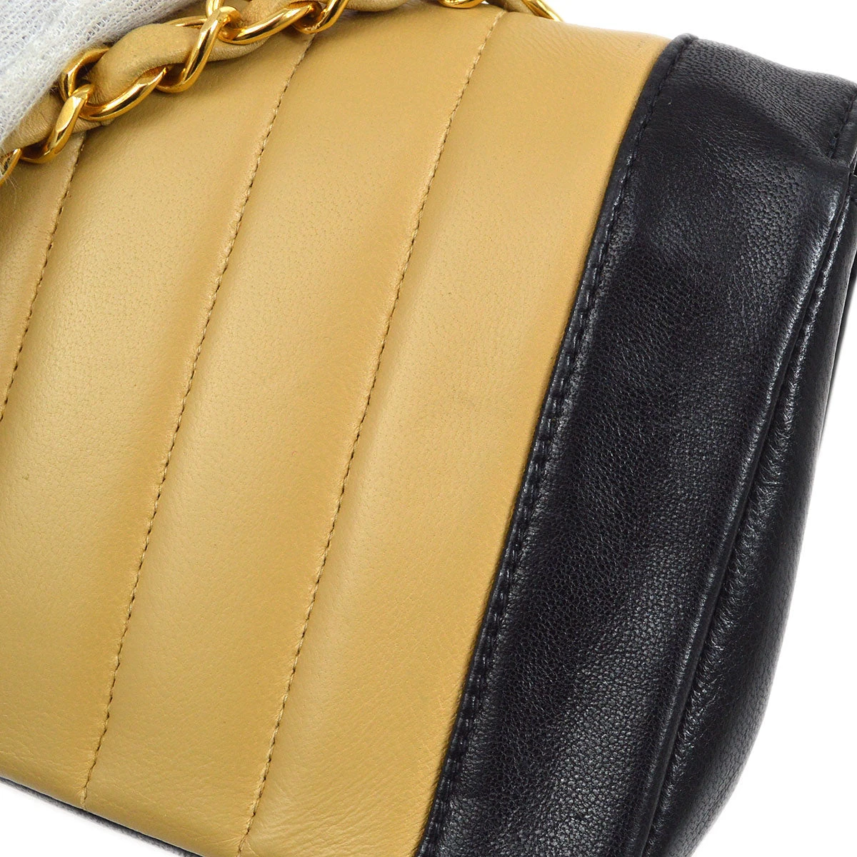 AMORE Vintage CHANEL 1991-1994 Beige Lambskin Vertical Border Flap Mini 23017 17 AMORE Vintage CHANEL 1991-1994 Beige Lambskin Vertical Border Flap Mini 23017 - Image 15