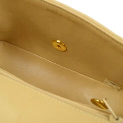AMORE Vintage CHANEL 1991-1994 Beige Lambskin Vertical Border Flap Mini 23017 39 AMORE Vintage CHANEL 1991-1994 Beige Lambskin Vertical Border Flap Mini 23017 -Best Jewelry Store 20220630 23017 08 f211754c d6f3 4ee1 a642 3947174415e2