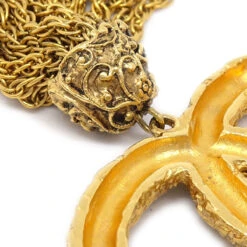 AMORE Vintage CHANEL 1993 Florentine Filigree Tassel Brooch Medium 86124 -Best Jewelry Store 20220908 86124 02 636d38c9 22d2 4ff0 bd35 a453ba43fa39