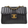 AMORE Vintage CHANEL 1991-1994 Big CC Vertical Classic Flap Jumbo Black Caviar 96283