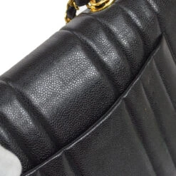 AMORE Vintage CHANEL 1991-1994 Big CC Vertical Classic Flap Jumbo Black Caviar 96283 25 AMORE Vintage CHANEL 1991-1994 Big CC Vertical Classic Flap Jumbo Black Caviar 96283 -Best Jewelry Store 20220926 96283 04