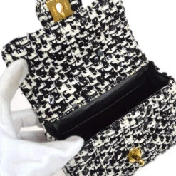 AMORE Vintage CHANEL * 1991-1994 Classic Flap Handbag Micro Tweed 24812 39 AMORE Vintage CHANEL * 1991-1994 Classic Flap Handbag Micro Tweed 24812 -Best Jewelry Store 20221124 24812 08 54654b98 6b03 48db 9963 c5fd85e3dfaa