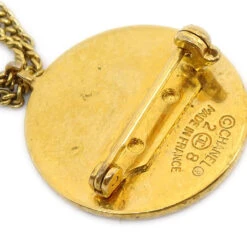 AMORE Vintage CHANEL 1993 Quilted Bag Brooch Pin Gold 28 AK38339b 13 AMORE Vintage CHANEL 1993 Quilted Bag Brooch Pin Gold 28 AK38339b -Best Jewelry Store 20221208 ak38339b 04