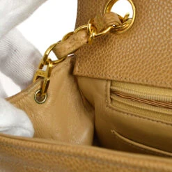 AMORE Vintage CHANEL 1994-1996 Horizontal Stitch Classic Square Flap Mini 17 Beige Caviar 56420 -Best Jewelry Store 20230113 56420 10 40f84b4f 7198 4a73 9085 d206db26410a