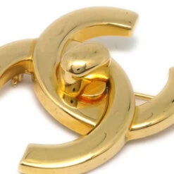 AMORE Vintage CHANEL★ 1996 CC Turnlock Brooch 96A 27307 -Best Jewelry Store 20230227 27307 02 04736da1 4a16 4dd5 836b 0396e2c6af83