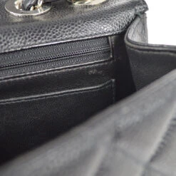 AMORE Vintage CHANEL Classic Flap Jumbo Double Chain Shoulder Bag Black Caviar 48505 -Best Jewelry Store 20230327 48505 08 0ae44aa3 8662 48a8 9f46 c0b65efd9985