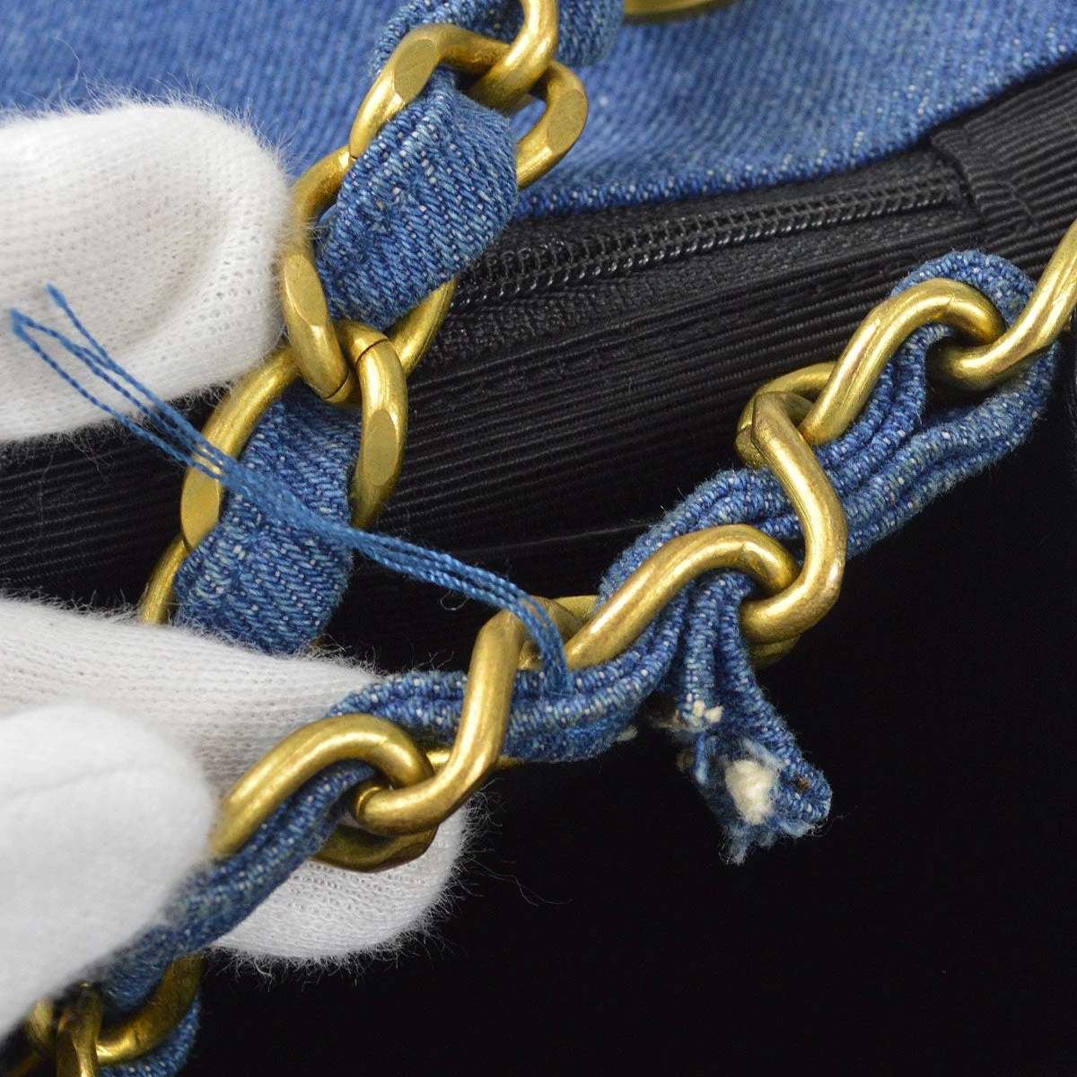 AMORE Vintage CHANEL Classic Flap Maxi Chain Shoulder Bag Indigo Denim 58227 20 AMORE Vintage CHANEL Classic Flap Maxi Chain Shoulder Bag Indigo Denim 58227 - Image 18