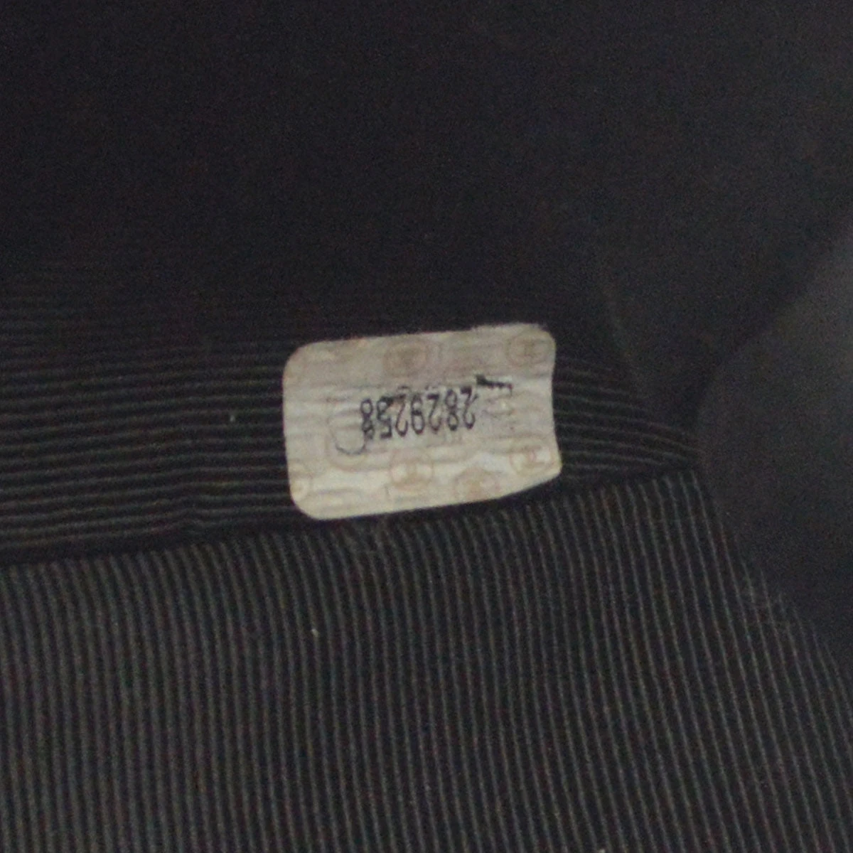 AMORE Vintage CHANEL Classic Flap Maxi Chain Shoulder Bag Indigo Denim 58227 12 AMORE Vintage CHANEL Classic Flap Maxi Chain Shoulder Bag Indigo Denim 58227 - Image 10