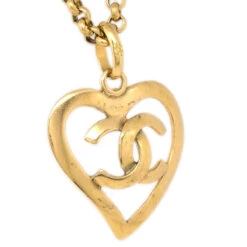 AMORE Vintage CHANEL Heart Gold Chain Pendant Necklace 95P 58044 -Best Jewelry Store 20230413 58044 02 16a0063c a884 49bd b38c 7b757f4c656c