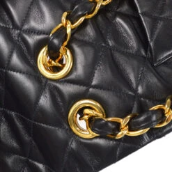 AMORE Vintage CHANEL 1994-1996 Classic Flap Maxi Black Lambskin 66455 25 AMORE Vintage CHANEL 1994-1996 Classic Flap Maxi Black Lambskin 66455 -Best Jewelry Store 20230417 66455 04