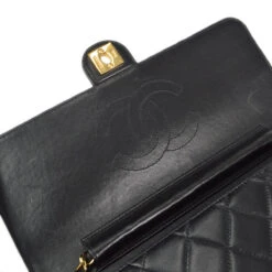 AMORE Vintage CHANEL Classic Single Flap Chain Shoulder Bag Black Lambskin 58016 -Best Jewelry Store 20230420 58016 08 e499a7c9 e539 4909 a0d5 4ecd63c4aa8b