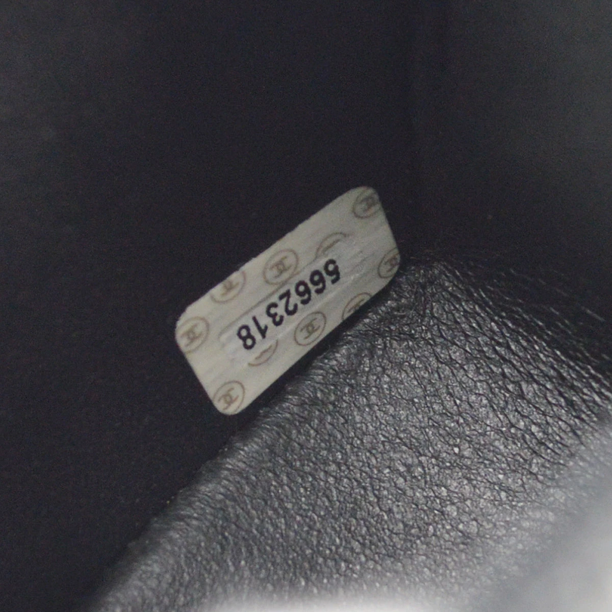 AMORE Vintage CHANEL 1997-1999 Classic Flap Mini Square 17 Black Denim 77473 12 AMORE Vintage CHANEL 1997-1999 Classic Flap Mini Square 17 Black Denim 77473 - Image 10