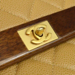 AMORE Vintage CHANEL * 2003-2004 Wood Detailed Strait Flap Small Beige Caviar 97686 35 AMORE Vintage CHANEL * 2003-2004 Wood Detailed Strait Flap Small Beige Caviar 97686 -Best Jewelry Store 20230605 97686 04 efb91234 8455 4784 9dea c4fe318aa465