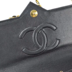 AMORE Vintage CHANEL * Straight Flap Chain Shoulder Bag Black Lizard 98558 37 AMORE Vintage CHANEL * Straight Flap Chain Shoulder Bag Black Lizard 98558 -Best Jewelry Store 20230615 98558 06 106dc501 42bf 4985 a50c 4ed492efd630