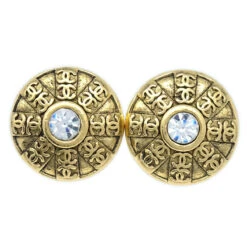 AMORE Vintage CHANEL Button Rhinestone Earrings Clip-On Gold 23 66401