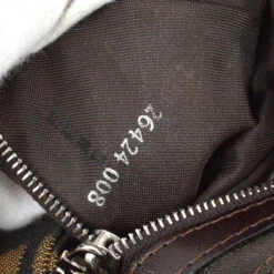 AMORE Vintage FENDI Brown Zucca Baguette Handbag 142056 21 AMORE Vintage FENDI Brown Zucca Baguette Handbag 142056 -Best Jewelry Store 20240205 142056 10