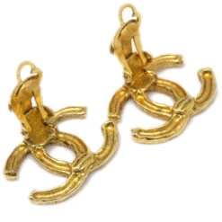 AMORE Vintage CHANEL CC Earrings Clip-On Gold 131967 9 AMORE Vintage CHANEL CC Earrings Clip-On Gold 131967 -Best Jewelry Store 20240208 131967 04