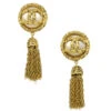 AMORE Vintage CHANEL Artificial Pearl Fringe Dangle Earrings Clip-On Gold White 93P 89893