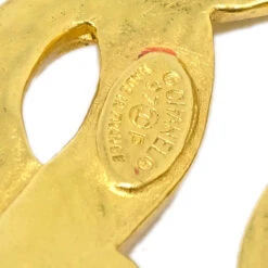 AMORE Vintage CHANEL Flower Brooch Pin Gold 97P 123236 -Best Jewelry Store 20240322 123236 04 99d45e94 6dc6 471c a774 c55dcd524f3d