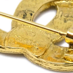 AMORE Vintage CHANEL CC Brooch Pin Rhinestone Gold 123234 -Best Jewelry Store 20240412 123234 04 5f81b93d 9c7e 420d 8761 9c891f253e28