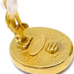 AMORE Vintage CHANEL Gripoix Oval Earrings Clip-On Red 93A KK30151 -Best Jewelry Store 20240412 KK30151 04 b55e8695 43a2 48d1 8e6d 1251df6dcac0