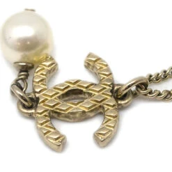 AMORE Vintage CHANEL CC Chain Pendant Necklace Artificial Pearl Gold 09A KK91780 -Best Jewelry Store 20240416 KK91780 03 8c778edc 4a0c 4180 99a3 8f27bdf7ef09