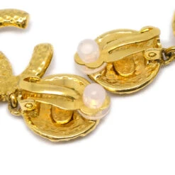 AMORE Vintage CHANEL Gold Dangle Earrings Clip-On 95A 161511 -Best Jewelry Store 20240423 161511 03 6c571fe2 e30e 46e9 8848 b0792ac52130