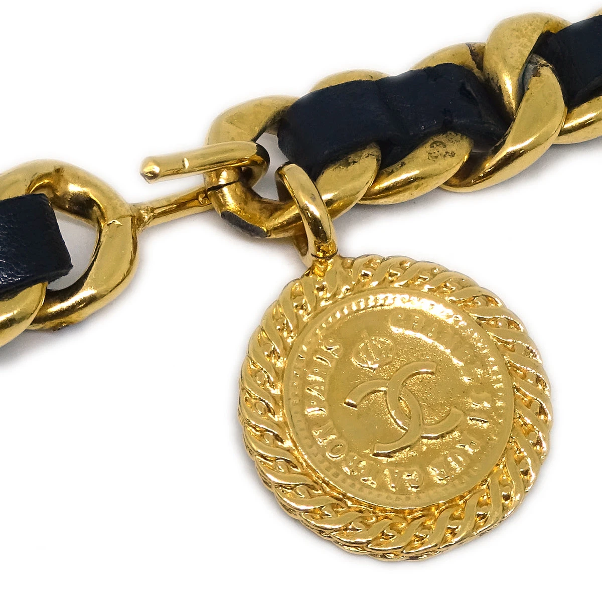 AMORE Vintage CHANEL Medallion Chain Belt Black Small Good KK90807 4 AMORE Vintage CHANEL Medallion Chain Belt Black Small Good KK90807 - Image 2