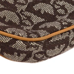 AMORE Vintage CHRISTIAN DIOR 2001 Brown Trotter Saddle Handbag 161186 -Best Jewelry Store 20240510 161186 03 d4b97922 b393 4744 8734 8ac3960cae08