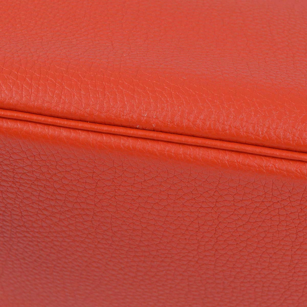 AMORE Vintage HERMES 2012 Red Togo Birkin 35 Handbag 191415 7 AMORE Vintage HERMES 2012 Red Togo Birkin 35 Handbag 191415 - Image 5